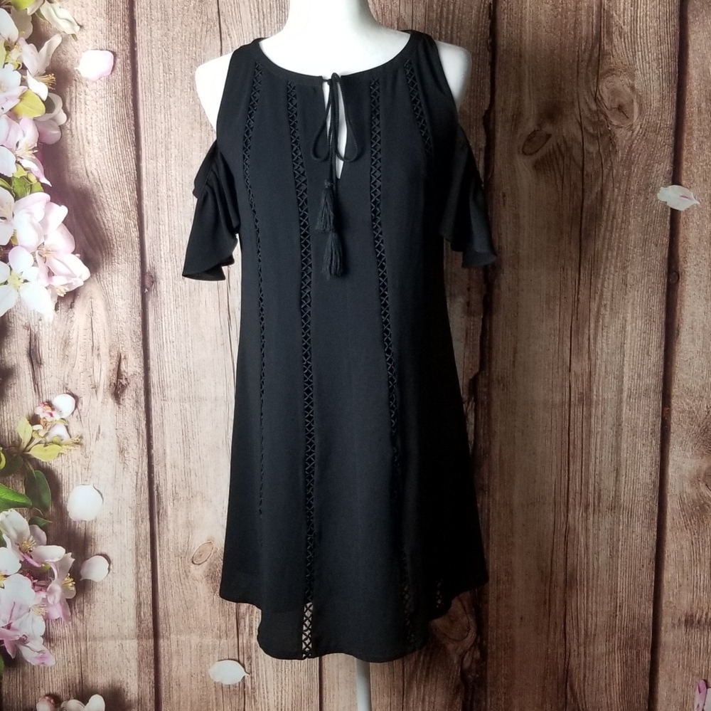 Jessica Simpson shift dress cold shoulder  …